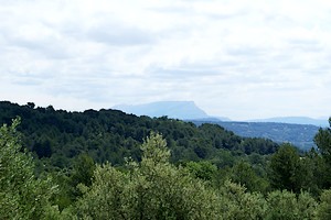 Aperçu de la montagne Saint Victoire