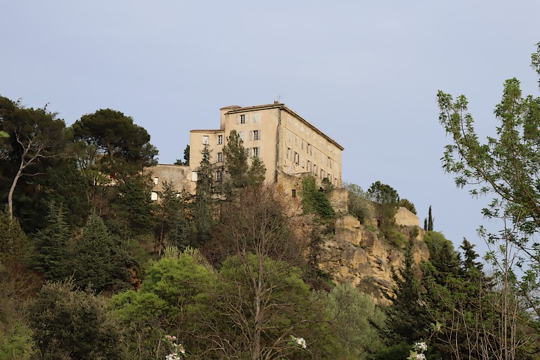 Lauris (Vaucluse) - Zoom sur le château