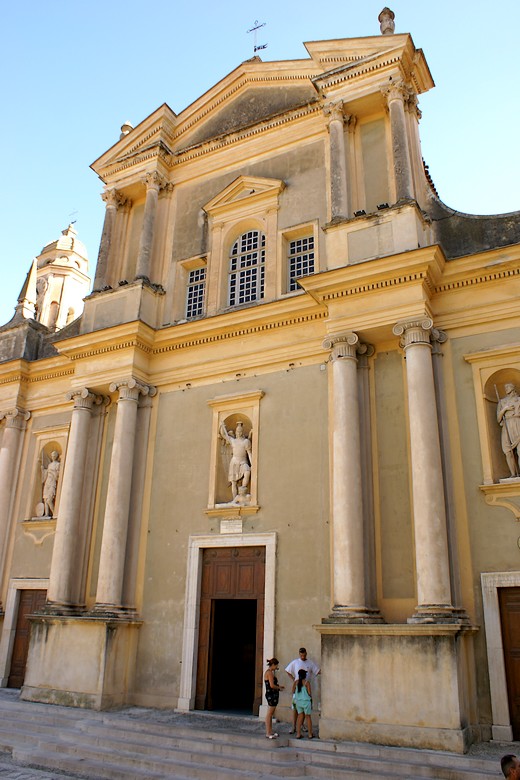 Menton (Alpes-Maritimes) - Basilique Saint-Michel-Archange