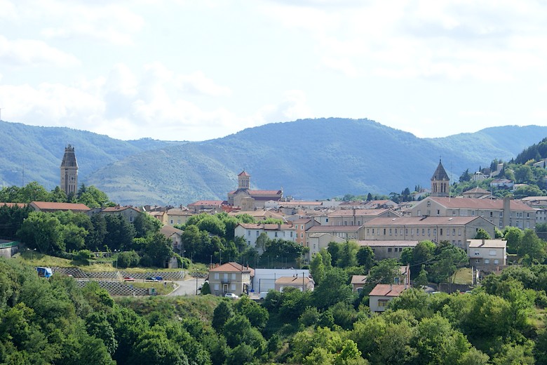 Privas (Ardèche) - Zoom sur le centre-ville de Privas