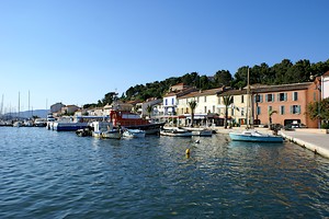 Le port de plaisance