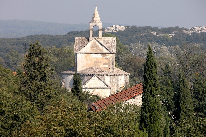 Abbaye de Montmajour (Bouches-du-Rhône) - Clocher de la chapelle Sainte-Croix-de-Montmajour