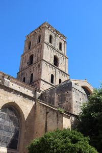 Clocher de la cathédrale Saint-Trophime