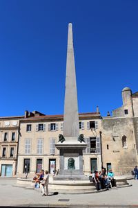 Obélisque d'Arles sur la place de la République