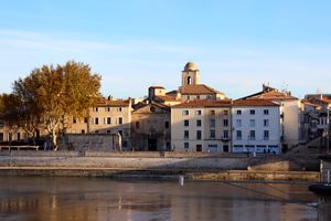 Vue sur le quai Max Dormoy