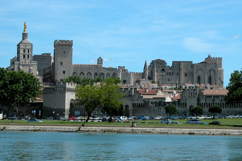 Avignon (Vaucluse) - Vue d'ensemble du Palais des Papes