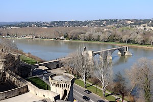 Point de vue sur le pont Saint-Bénezet