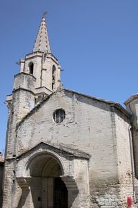 Entrée de l'église Notre-Dame-de-Grâce