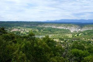 Fin du plateau et descente sur Quinson