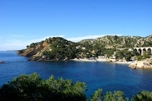 Le port à l'horizon