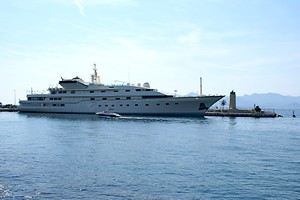 Embouchure du port de plaisance