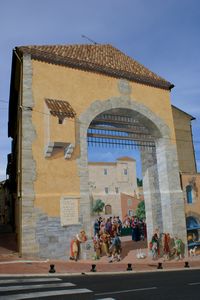 Façade d’une maison d’angle