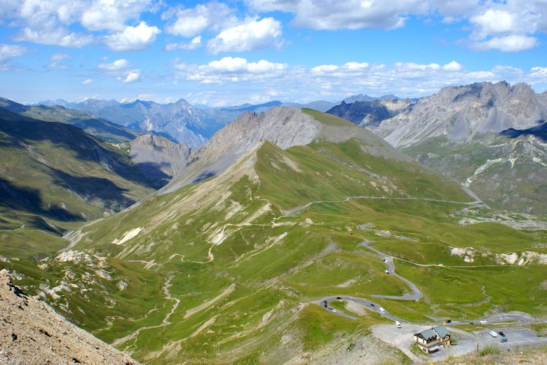 Massifs Alpins depuis le col du Galibier (Hautes-Alpes)