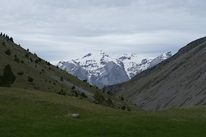 Vue en direction des sommets du Dévoluy