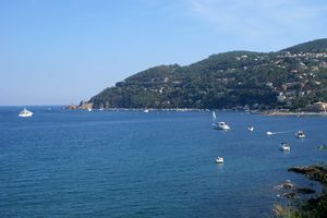 Pointe de l'Aiguille à l'horizon