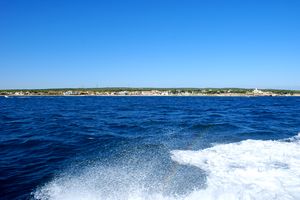 La Couronne à l'horizon