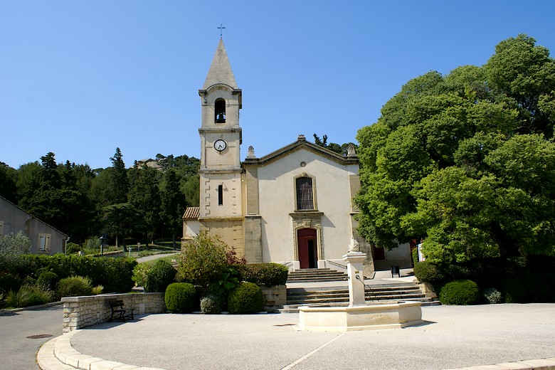 Lamanon (Bouches-du-Rhône) - Fontaine De L'église Lamanon