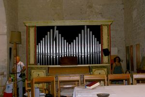 Intérieur de l'abbaye cistercienne (orgue)