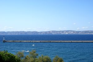 La Côte Bleue à l'horizon