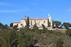 En contrebas de la chapelle Notre-Dame des Marins