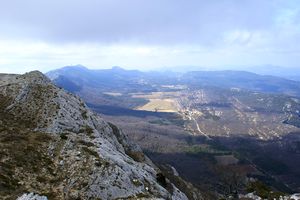 Vue sur Hôtellerie et Plan-d'Aups-Sainte-Baume
