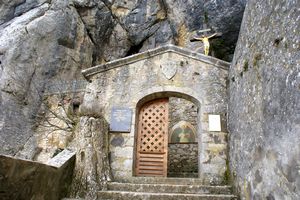 Entrée de la grotte