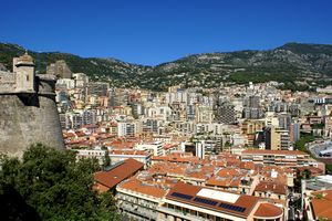 La tour avec vue au coeur de la principauté