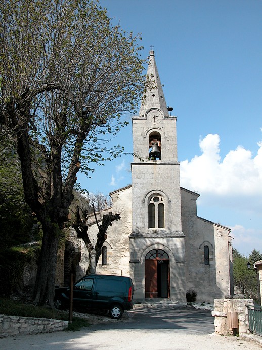 Monieux (Vaucluse) - L'église