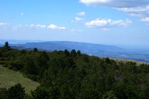 Point de vue sur le bas Luberon