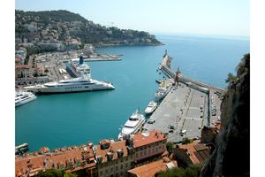 Entrée du port de Nice