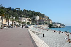 Vue en direction du château