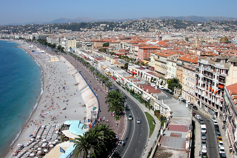 Nice (Alpes-Maritimes) - Vue sur Nice (Promenade des Anglais)