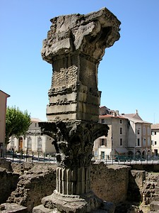 Fouille au pied de la colline Saint-Eutrope