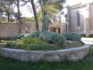 Statue de la vierge