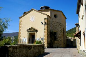 Face à la Mairie de Rosans
