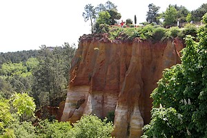Point de vue sur le départ du sentier des Ocres