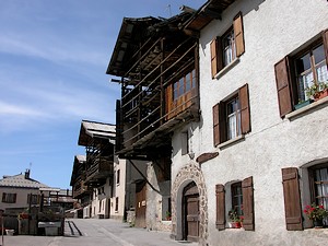 Maisons à fustes