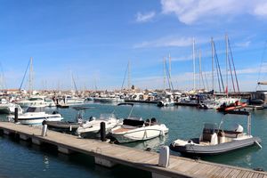 Port de Plaisance (Port Gardian)