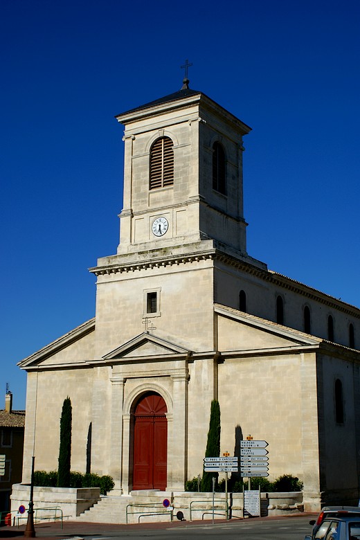 Suze-la-Rousse (Drôme) - L'église
