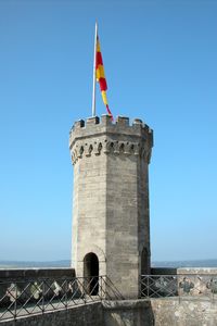 Au sommet de la tour Bermonde