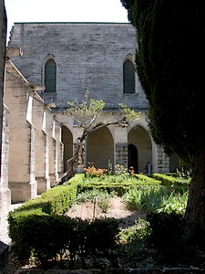 Au petit cloître